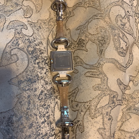 Authentic Gucci horsebit watch - Picture 4 of 4